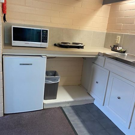 Mahogany Motel Warrnambool Eksteriør billede